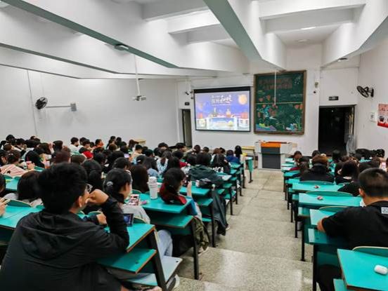 562c114e3840afc20972cf0efb205c2